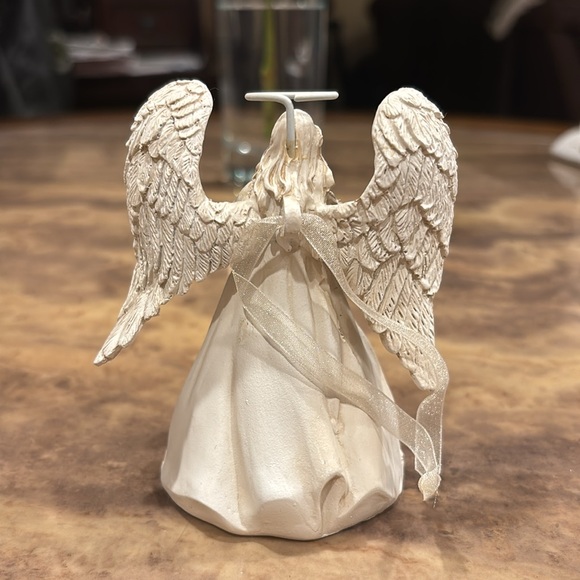 Elegant Cream Angel Figurine Light Up NWOT - Picture 10 of 13